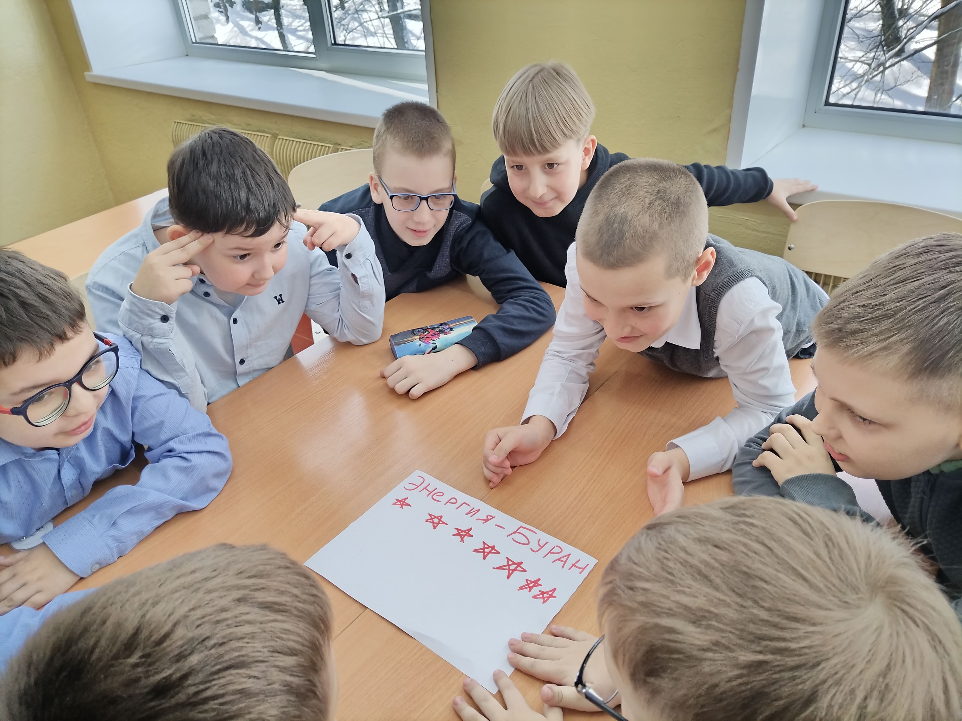 Мероприятия ко Дню космонавтики.